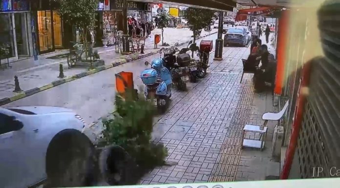 FREN YERİNE GAZA BASINCA ÖNÜNDE NE VARSA YIKTI: O ANLAR KAMERADA