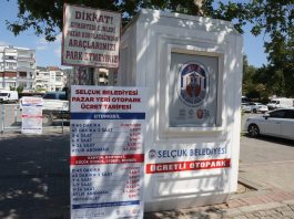 Efes Selçuk Belediyesi, vatandaşlar ve esnaflardan gelen talepleri dikkate alarak önemli bir düzenlemeye imza attı. Belediye meclisinin aldığı kararla, kent merkezindeki pazar yeri otoparkında ücretsiz kullanım süresi 15 dakikadan 45 dakikaya çıkarıldı. Ayrıca, pazar yeri otoparkında artık aylık abonmanlık uygulaması da hayata geçirildi.