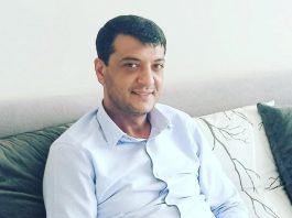 Konak’ta tabancayla vurulan 44 yaşındaki adam hayatını kaybetti. Cinayeti eşinin işlediği ortaya çıktı. Kadın, ifadesinde şiddet gördüğü için öldürdüğünü söyledi.