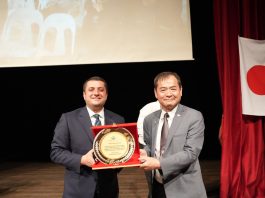Torbalı Belediyesi’nin ev sahipliğinde düzenlenen “Depreme Hazır Mıyız?” başlıklı seminer, Japon deprem uzmanı Yoshinori Moriwaki’nin katılımıyla Torbalı Belediye Kültür Merkezi’nde gerçekleşti.