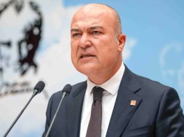 CHP Genel Başkan Yardımcısı ve İzmir Milletvekili Murat Bakan, İçişleri Bakanı Ali Yerlikaya’ya yönelttiği sorularla, kimlere koruma kararı verildiğini ve trafikte çakar hakkı tanınan araçların kriterlerini gündeme taşıdı.