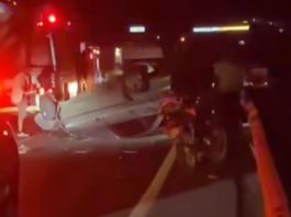 İzmir Bornova’da kontrolden çıkan aracın çarpıştığı kazada, düğün için yola çıkan genç anne ve baba yaşamını yitirdi; 5 aylık bebekleri ile bir kişi ağır yaralandı.