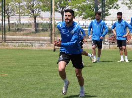 Menemen FK’nın savunma oyuncusu Mazlum Demir, Şanlıurfaspor ile prensipte anlaştı. Resmi imza bekleniyor.