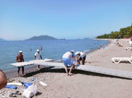 Muğla Büyükşehir Belediyesi hayata geçirdiği Engelsiz Plajlar projesi kapsamında 13 plajda engelli vatandaşların güvenle denize girebilmeleri amacıyla plajlara yürüyüş platformu, özel soyunma kabinleri ekleyerek erişime uygun hale getirdi. 10 engelsiz plajda ise kurulum çalışmaları devam ediyor.
